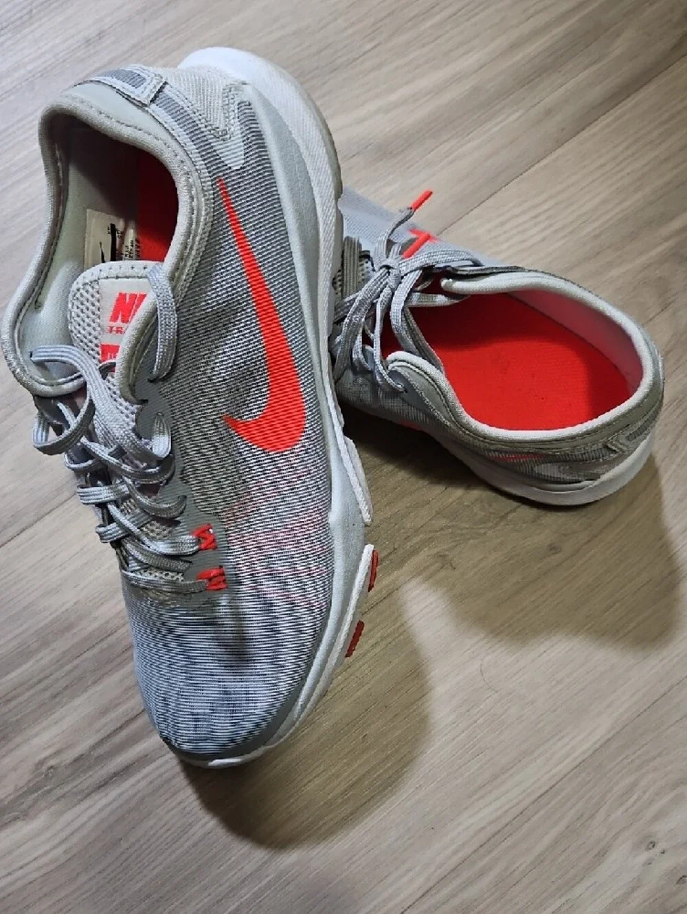 Nike Light Gray Running Shoes with Bright Orange Swoosh - Picture 2 of 5